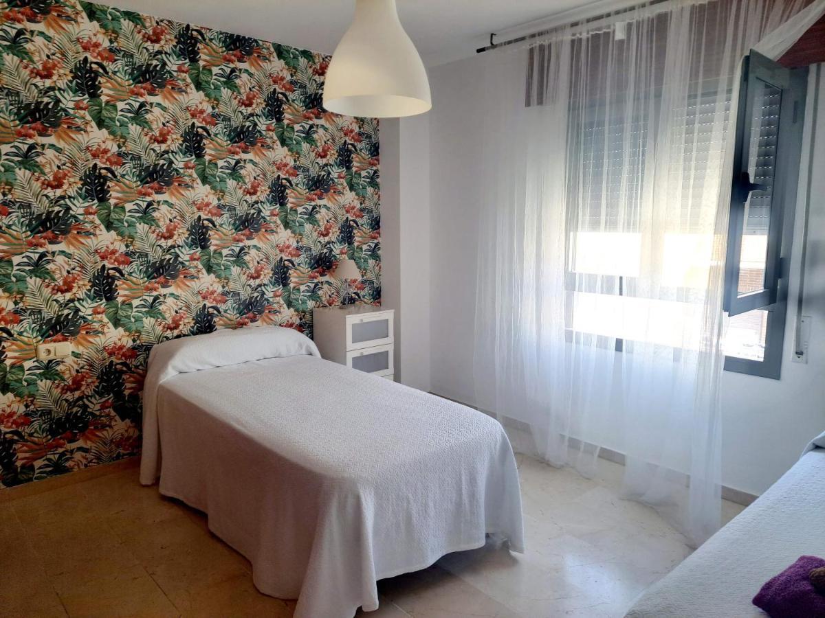 Beatiful And Full-Equipped Flat In The City Center Ceuta Luaran gambar